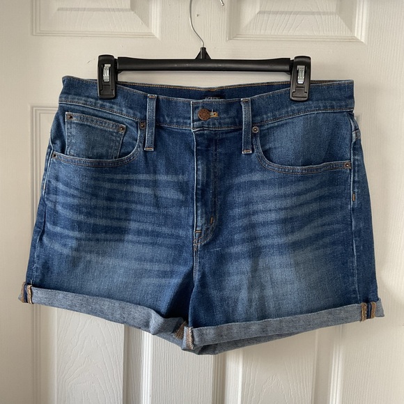J. Crew  Blue Denim Shorts Size 30 Rolled Hem Stretch Jean Shorts - Picture 2 of 6